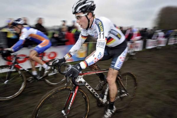 German champion Philipp Walsleben (BKCP-Powerplus) in full flight.