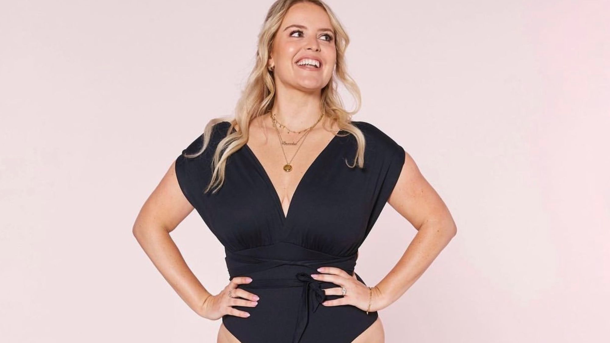 Alex Light postpartum body 