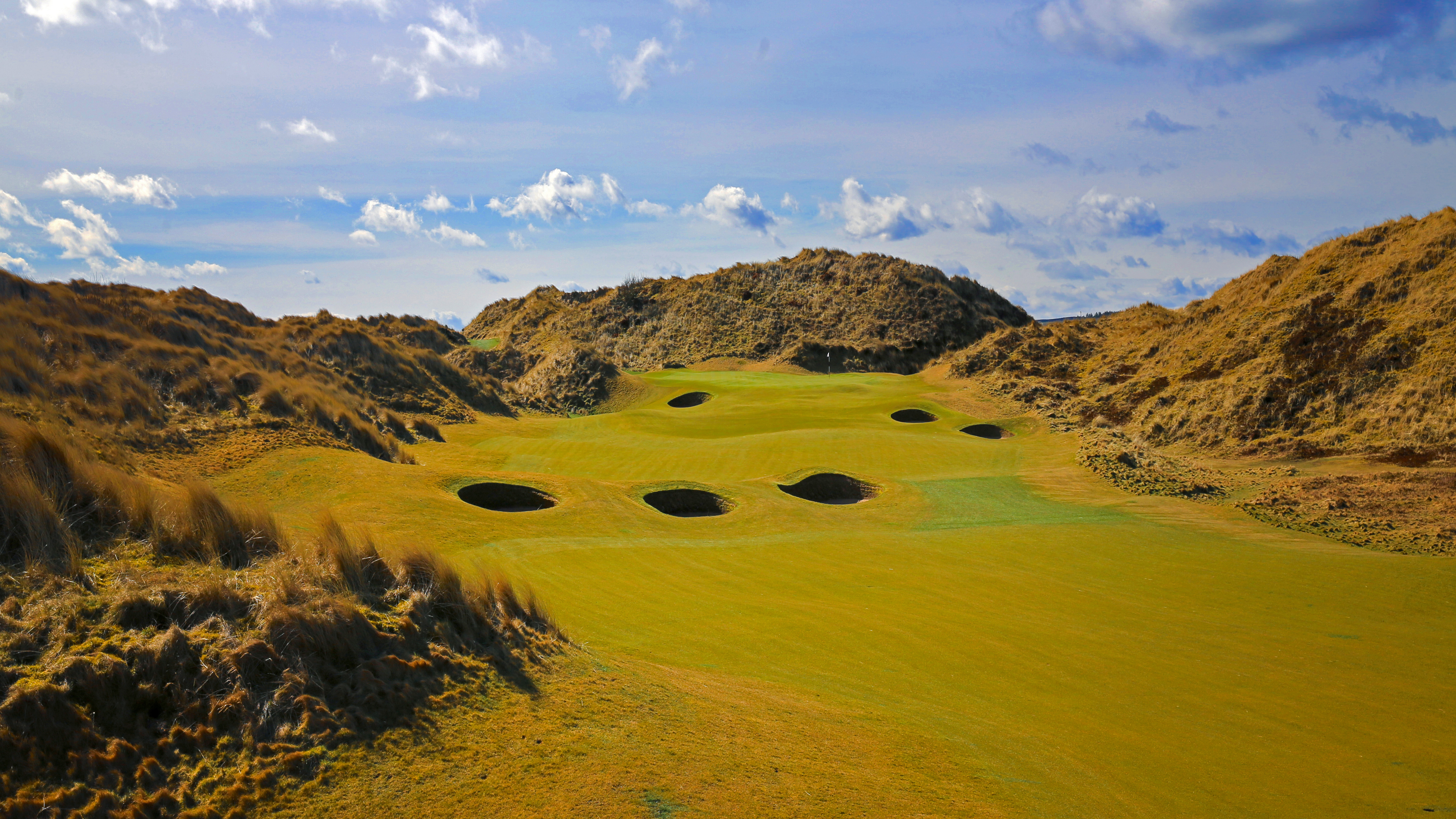 Trump Aberdeen - Hole 1