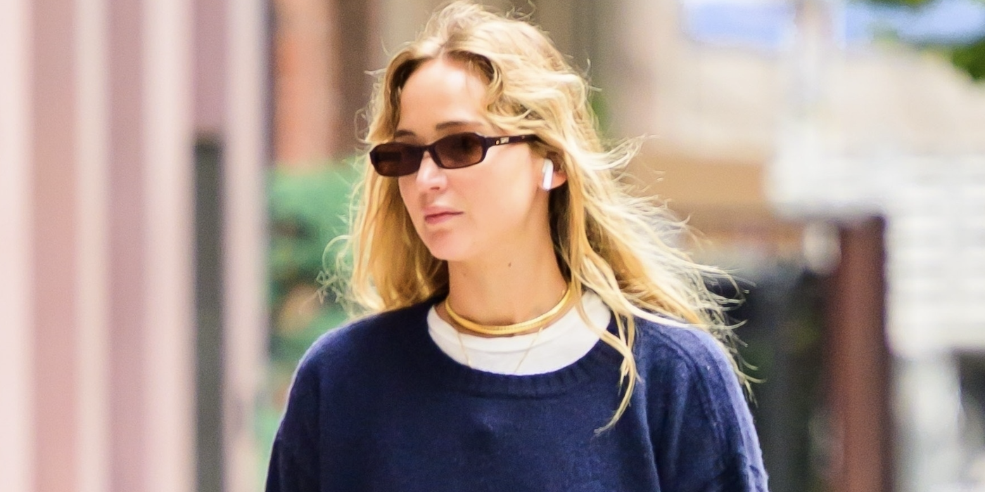 Actress Jennifer Lawrence was spotted heading to the gym early in the morning in Los Angeles.