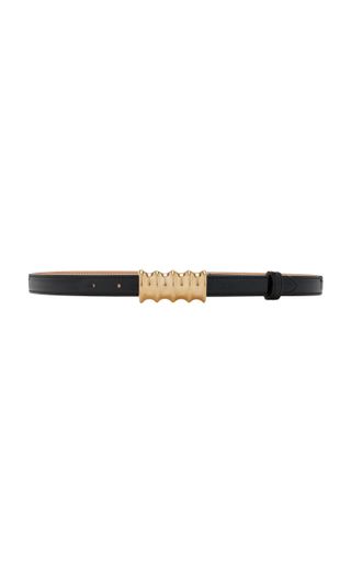 iV7LGLuMFBRaPZkpicw94m-320-80 38 عملية بيع من Saks و Ssense و Moda I تسابق لشراء