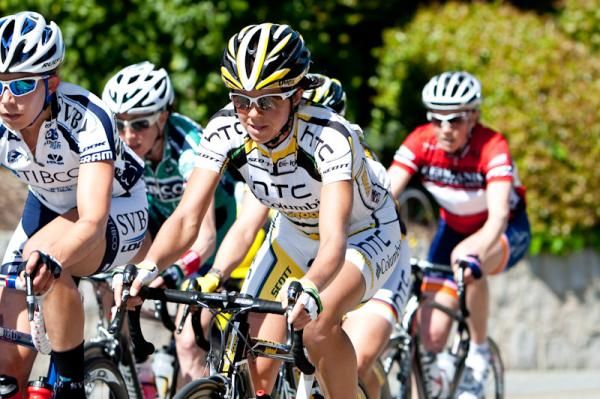 Evelyn Stevens (HTC-Columbia) mixes into the break.