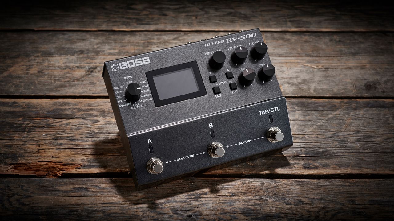Best reverb pedals: Boss RV500