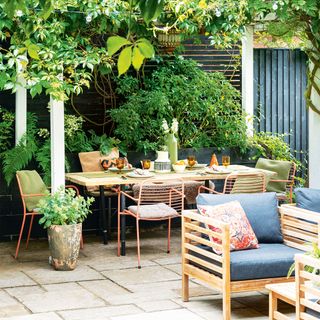 courtyard garden