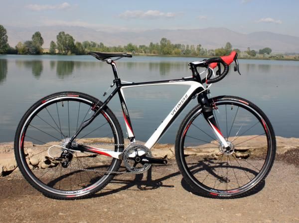 The Specialized CruX Pro Carbon is a compelling option on paper but we'd rather go with the alloy model for 'cross racing