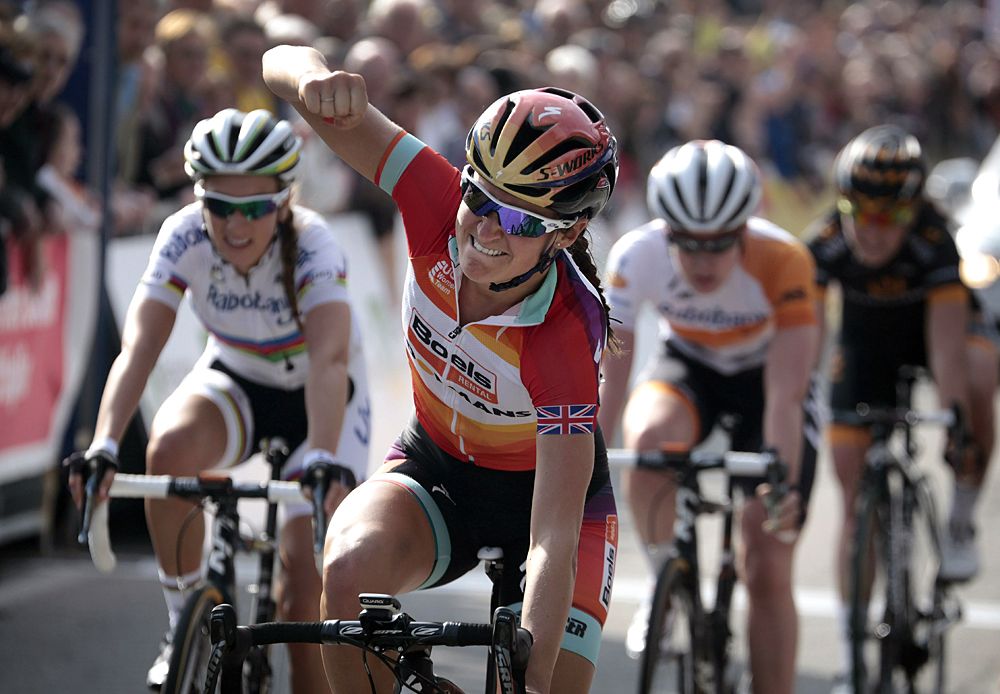 Lizzie Armitstead (Boels-Dolmans) wins Trofeo Alfredo Binda World Cup