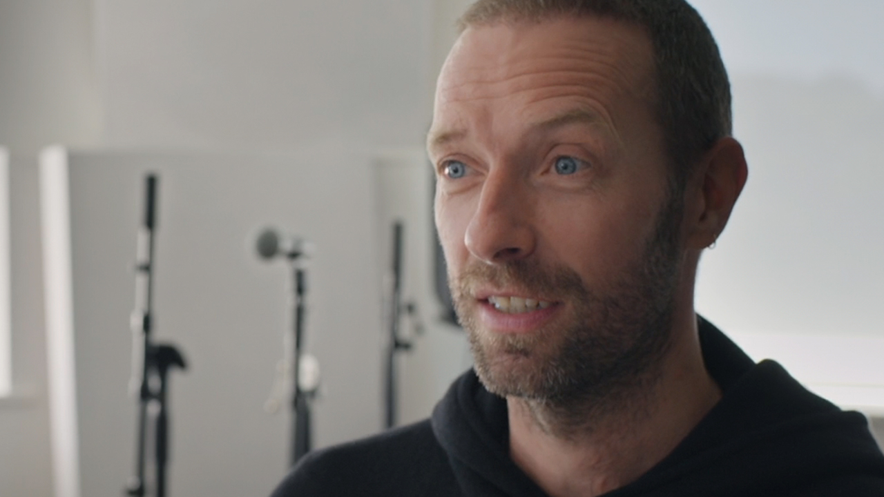 A close up of Chris Martin being interviewed in Music Box: Counting Crows: Have You Seen Me Lately on HBO