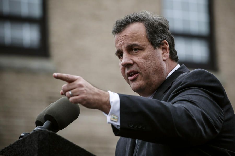 Chris Christie showing &amp;#039;abundance of politics&amp;#039; on Ebola, says quarantined nurse