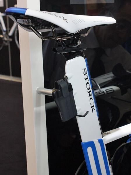 The Di2 battery is mounted behind the aero seatpost.
