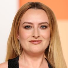 Amelia Dimoldenberg in a black dress at the 2025 Vanity Fair Oscar Party