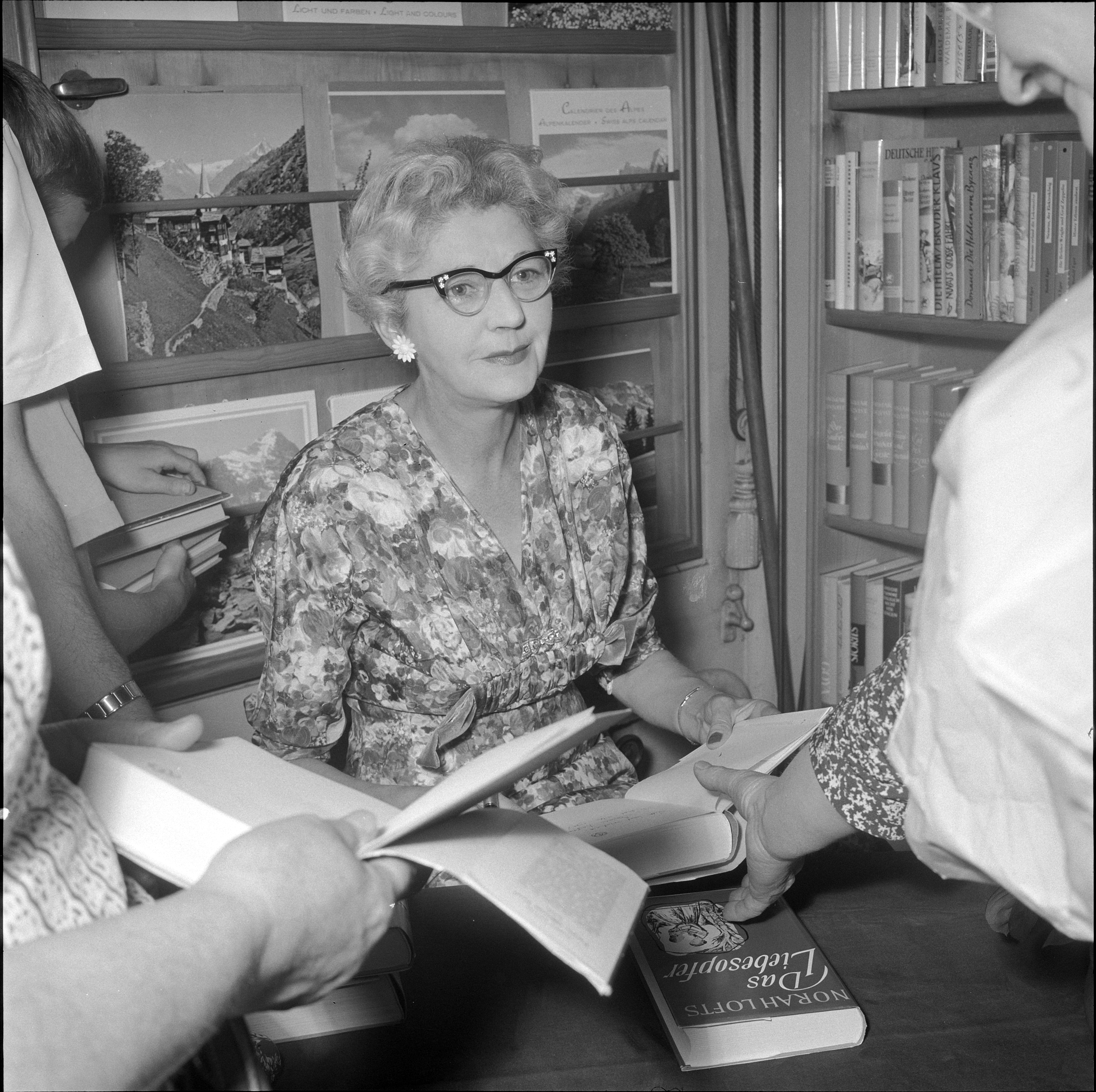 Norah Lofts in Zurich 1957.