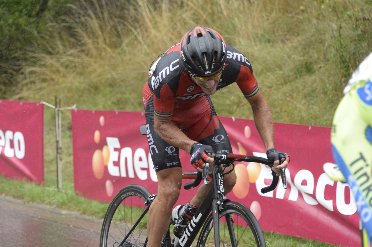 Philippe Gilbert fights with the bike