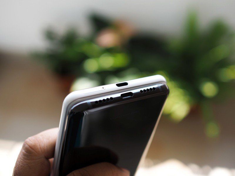 OnePlus 6T vs. Google Pixel 3 XL