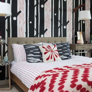 bedroom with marimekko aarni wallpaper