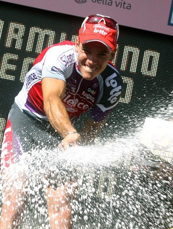 Philippe Gilbert celebrates his victory, only the second for Silence-Lotto in 2009.