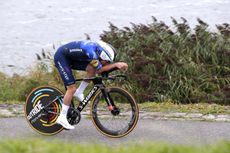 Remco Evenepoel riding the time trial on stage two of the Benelux Tour
