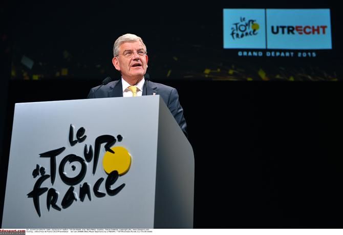 Mayor of Utrecht Jan van Zanen presents the departure city of the 2015 Tour de France