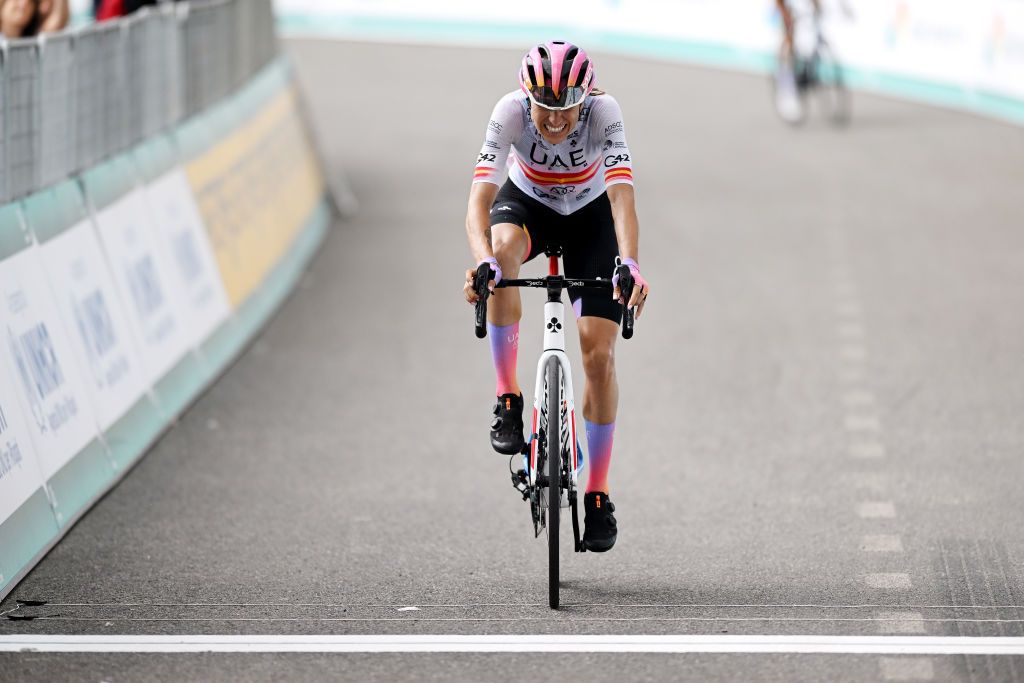 PASSO DEL MANIVA ITALY JULY 07 Margarita Victoria Garcia Caellas of Spain and UAE Team Adq crosses the finishing line during the 33rd Giro dItalia Donne 2022 Stage 7 a 1129km stage from Prevalle to Passo del Maniva 1743m GiroDonne UCIWWT on July 07 2022 in Passo del Maniva Italy Photo by Dario BelingheriGetty Images
