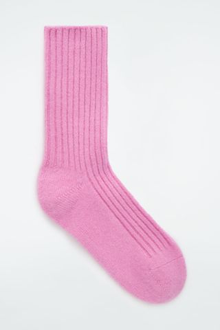 Ribbed Cashmere Socks