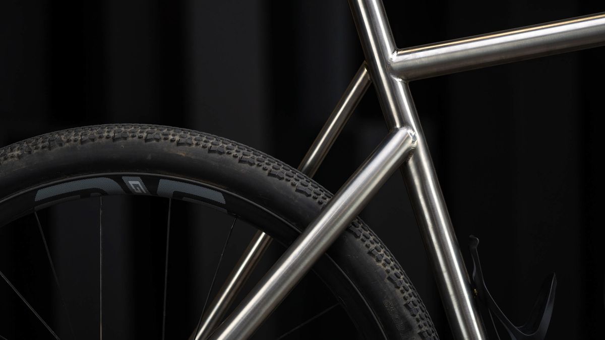 Enve Builders Roundup 2022 - Weis Hammer Gravel Ti