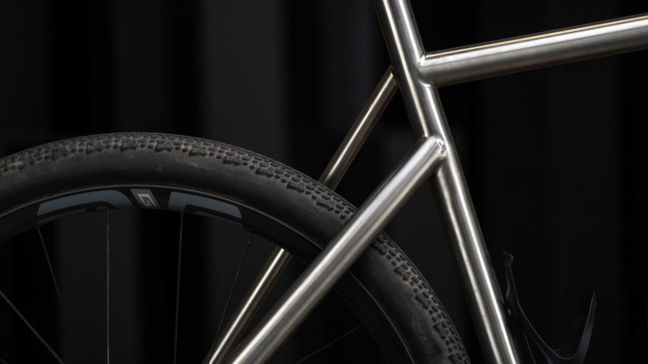 Enve Builders Roundup 2022 - Weis Hammer Gravel Ti