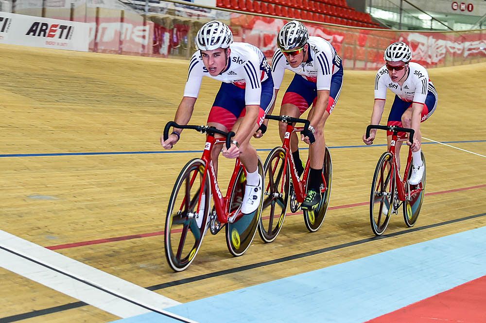 Training for the European Track Championships in Grenchen
