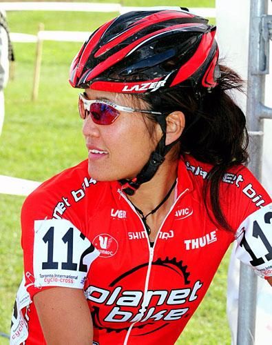Linda Stone (Planet Bike) at the start line.