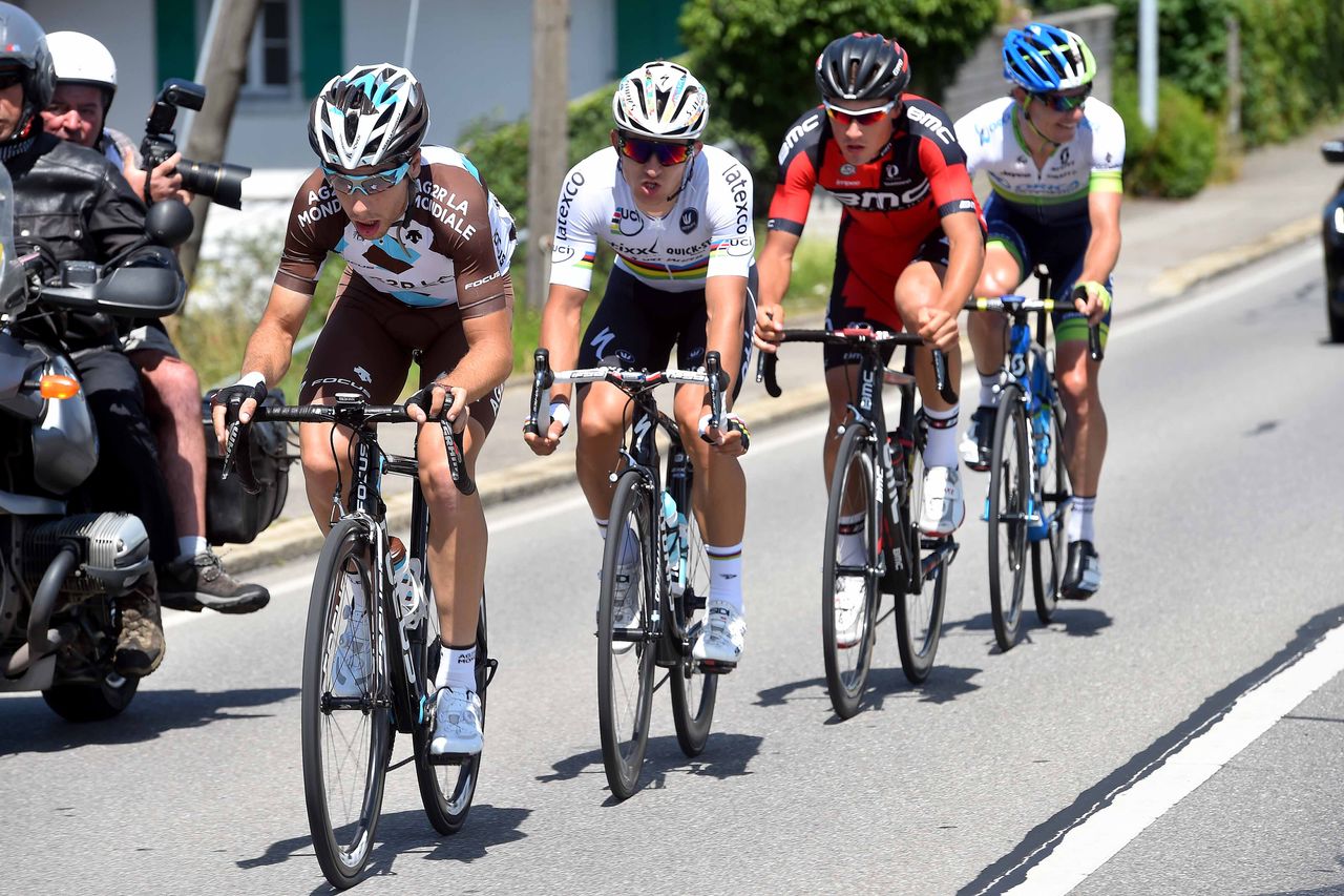 Axel Domont (AG2R) leads the break