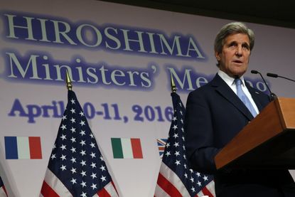 John Kerry in Hiroshima