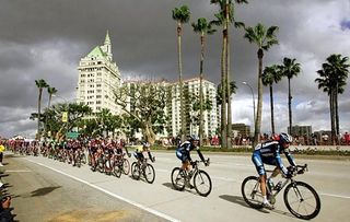 Racing in Long Beach at the 2007 Tour of California