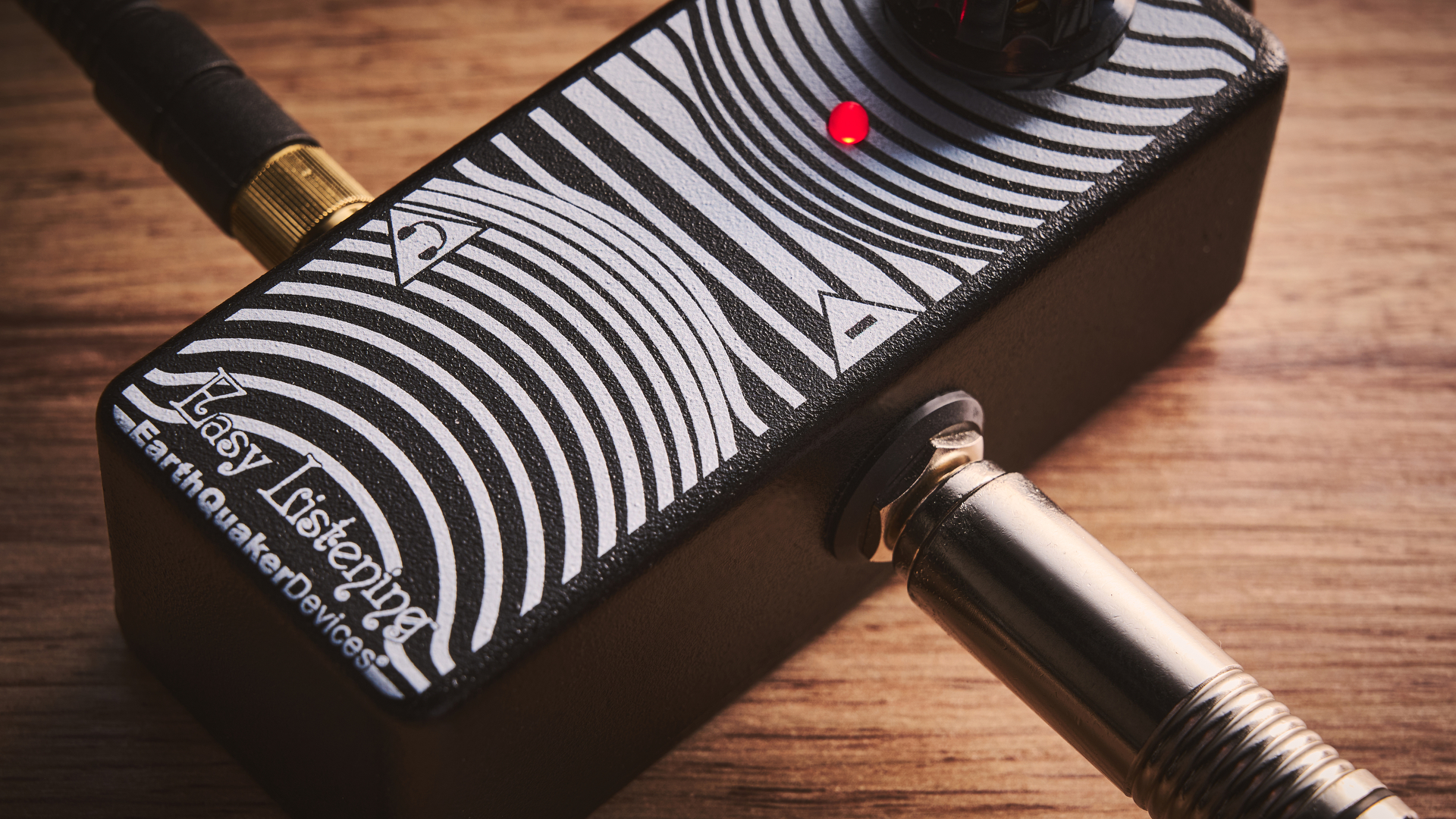 The input of the Earthquaker Devices Easy Listening guitar headphone amp