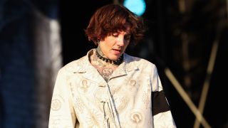 Oli Sykes live on stage