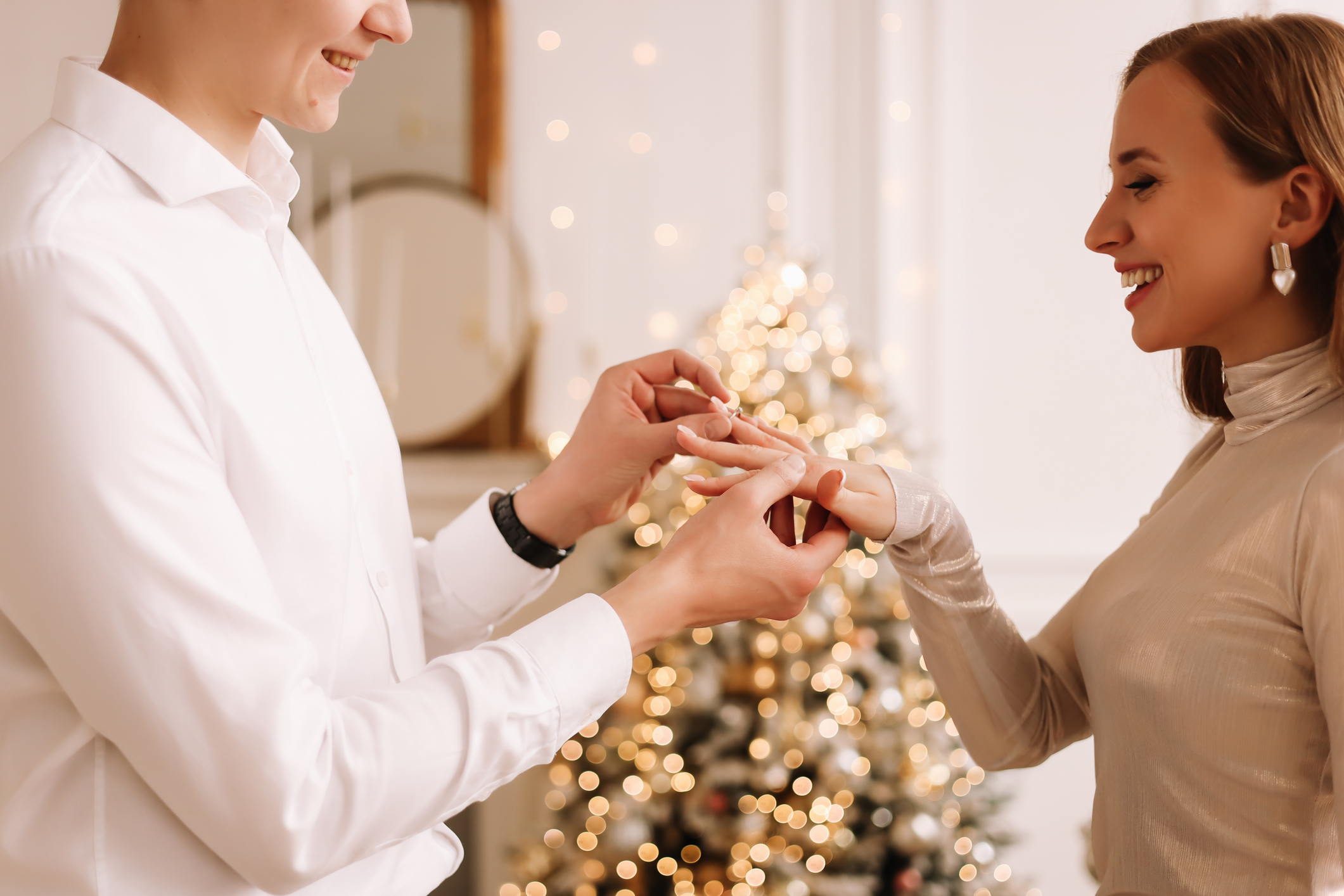 A couple getting engaged.