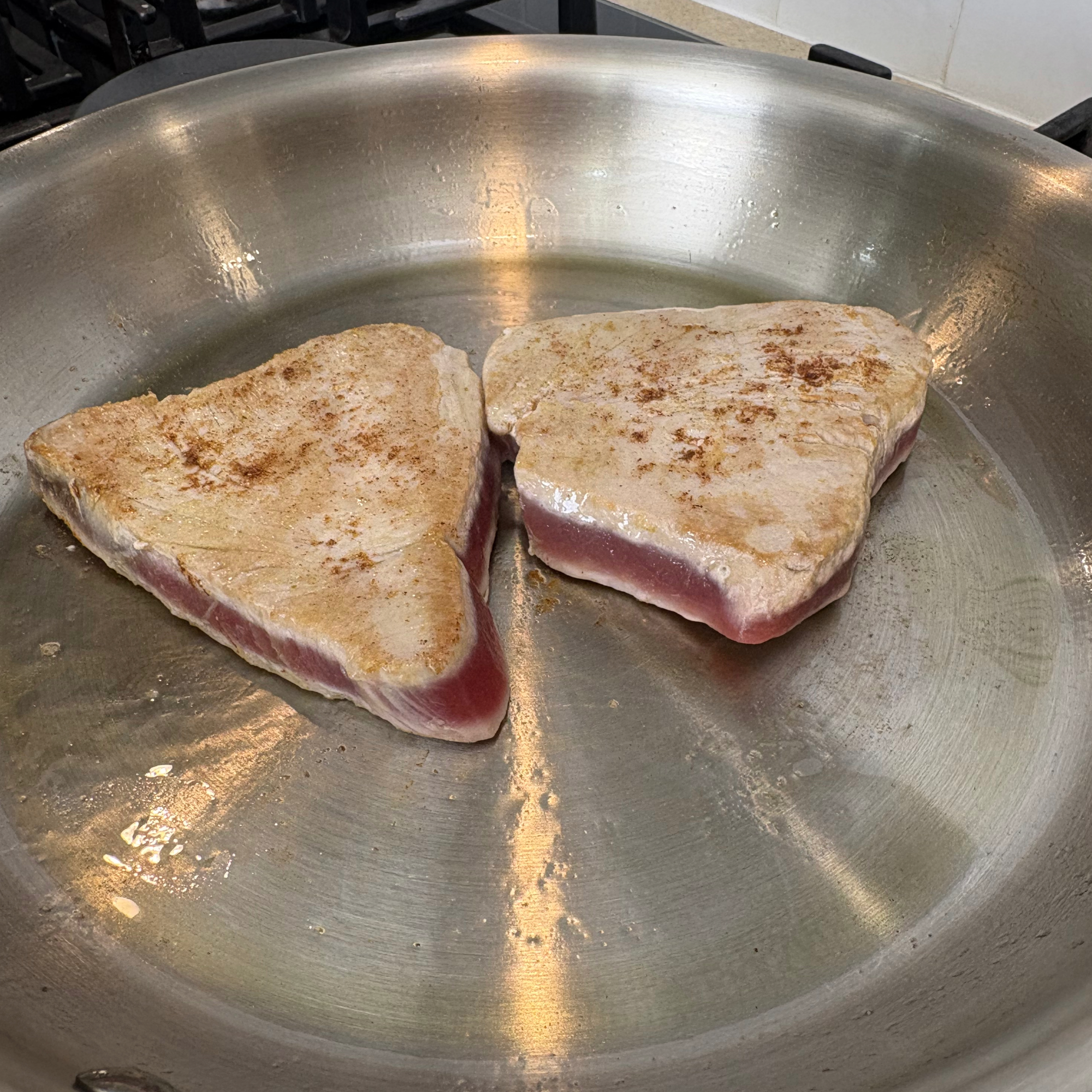 Testing the 'Made In' Stainless Steel Cookware Set at home