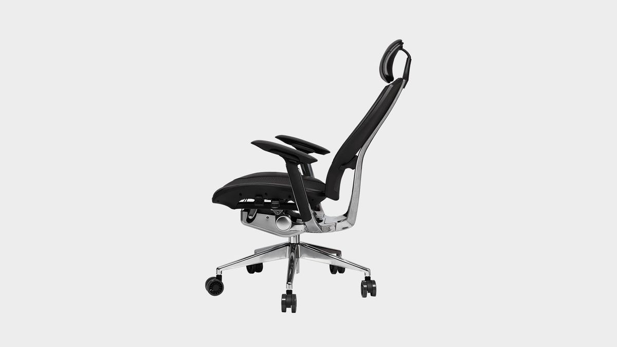 Cooler Master Ergo L gaming chair