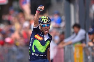 Alejandro Valverde (Movistar) wins stage 16 of the Giro d'Italia in Andalo