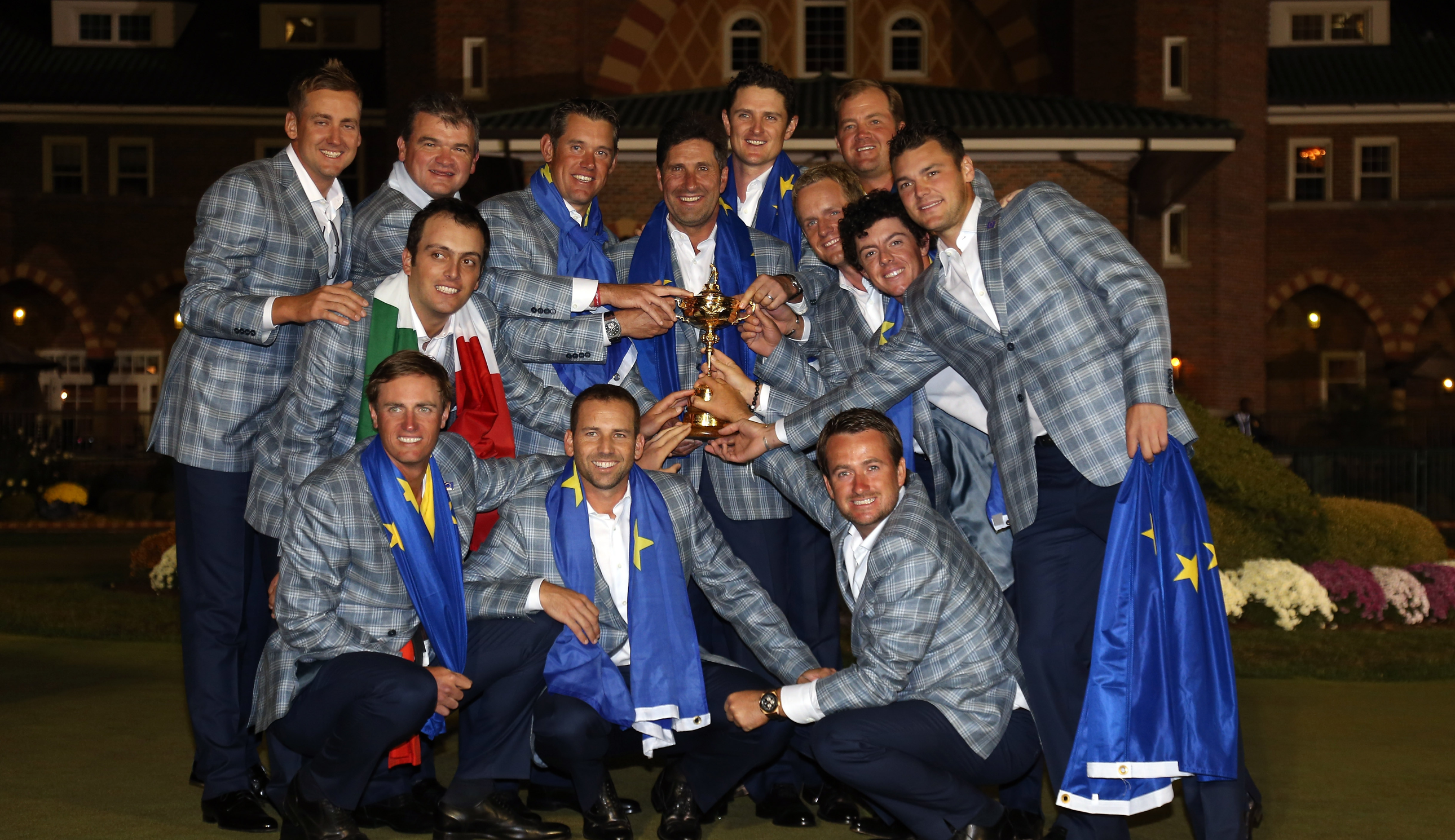 Team Europe pose for a photo with the Ryder Cup in 2012