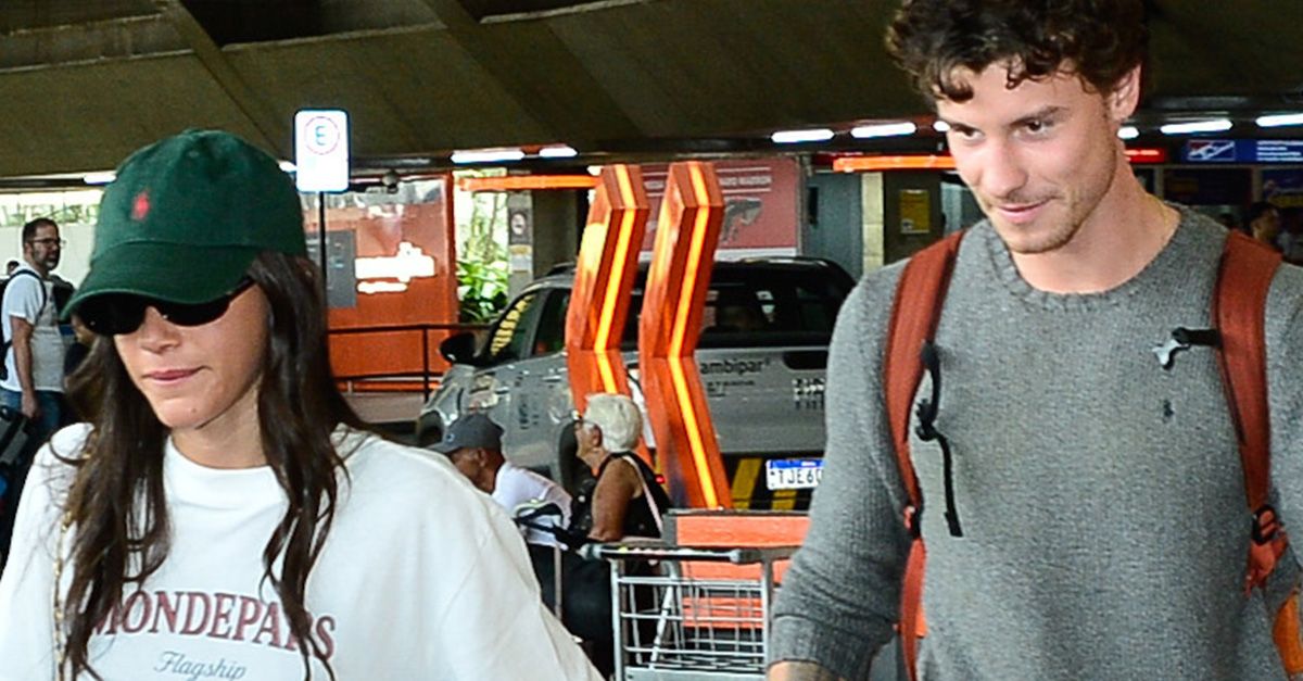 Sorry, '90s Supermodels—Bruna Marquezine's Airport Look Just Put Your Iconic Travel Outfits to Shame