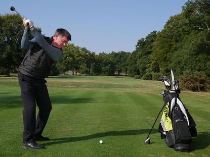 9 Things All Golfers Must Do… to play well this winter!