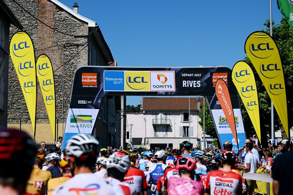 GAP FRANCE JUNE 10 A general view of the peloton prior to the 74th Criterium du Dauphine 2022 Stage 6 a 1964km stage from Rives to Gap 742m WorldTour Dauphin on June 10 2022 in Gap France Photo by Dario BelingheriGetty Images