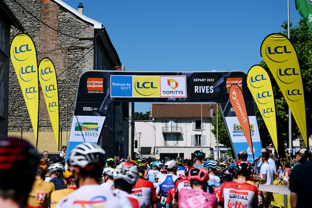 GAP FRANCE JUNE 10 A general view of the peloton prior to the 74th Criterium du Dauphine 2022 Stage 6 a 1964km stage from Rives to Gap 742m WorldTour Dauphin on June 10 2022 in Gap France Photo by Dario BelingheriGetty Images