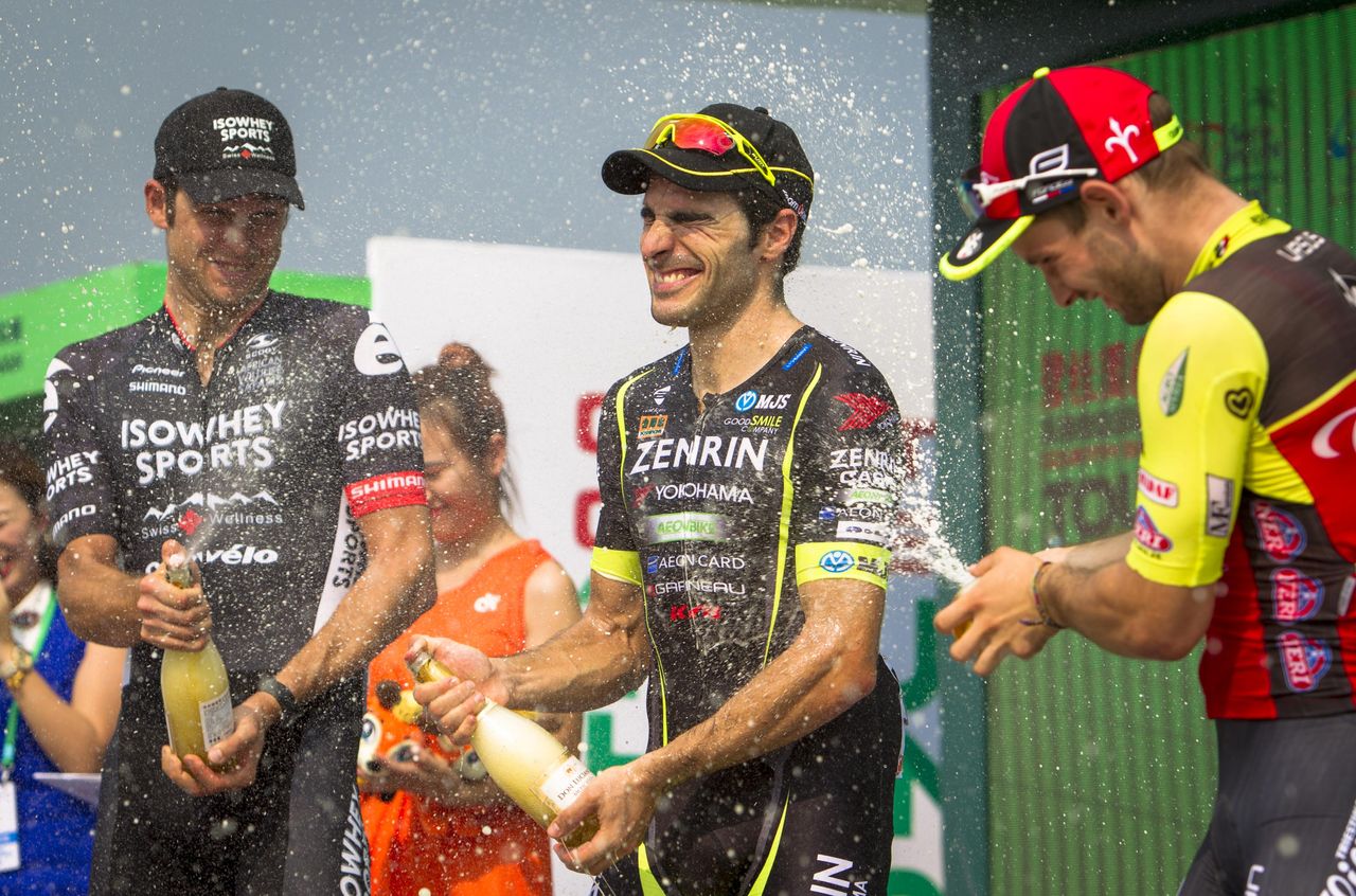 Another win on Asian soil for Jon Aberasturi
