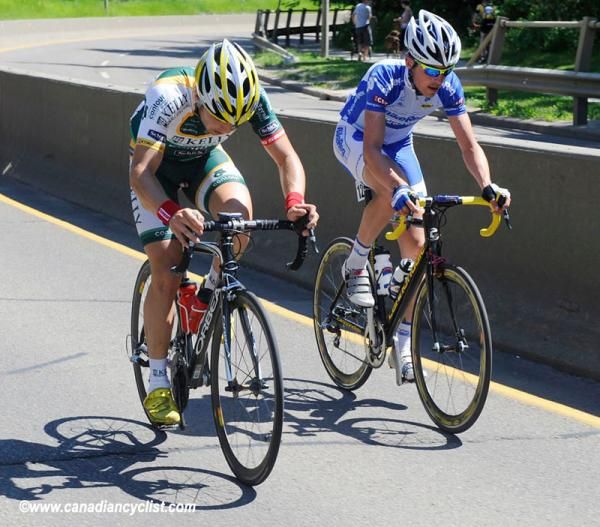 David Veilleux (Kelly Benefit Strategies) and William Goodfellow bridge to the leaders.