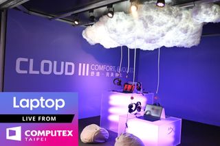 HyperX Cloud III gaming headset