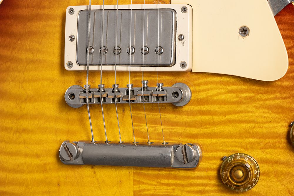 Kirk Hammett's Sunny Gibson Les Paul Standard