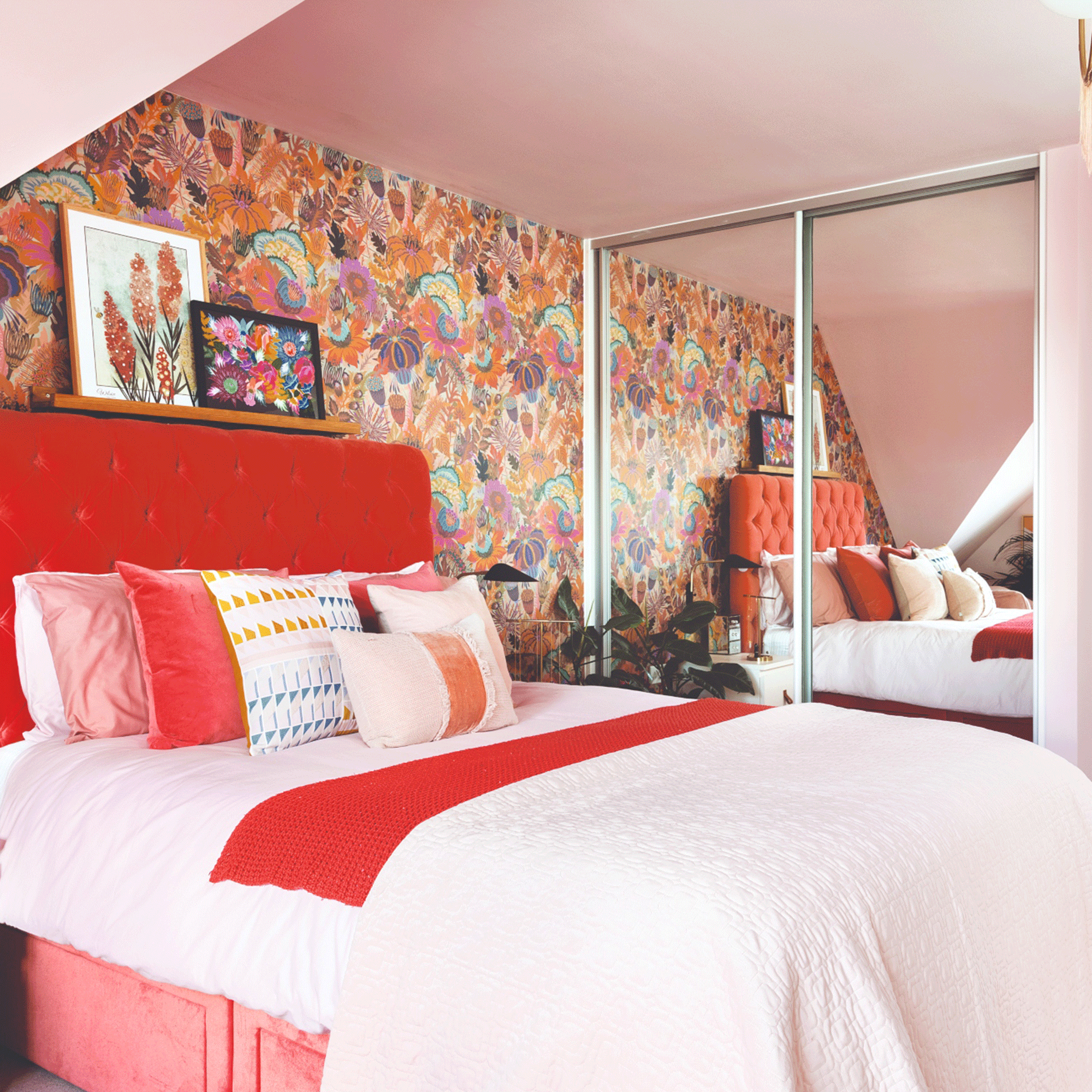 Pink bedroom with mirrored cupboard