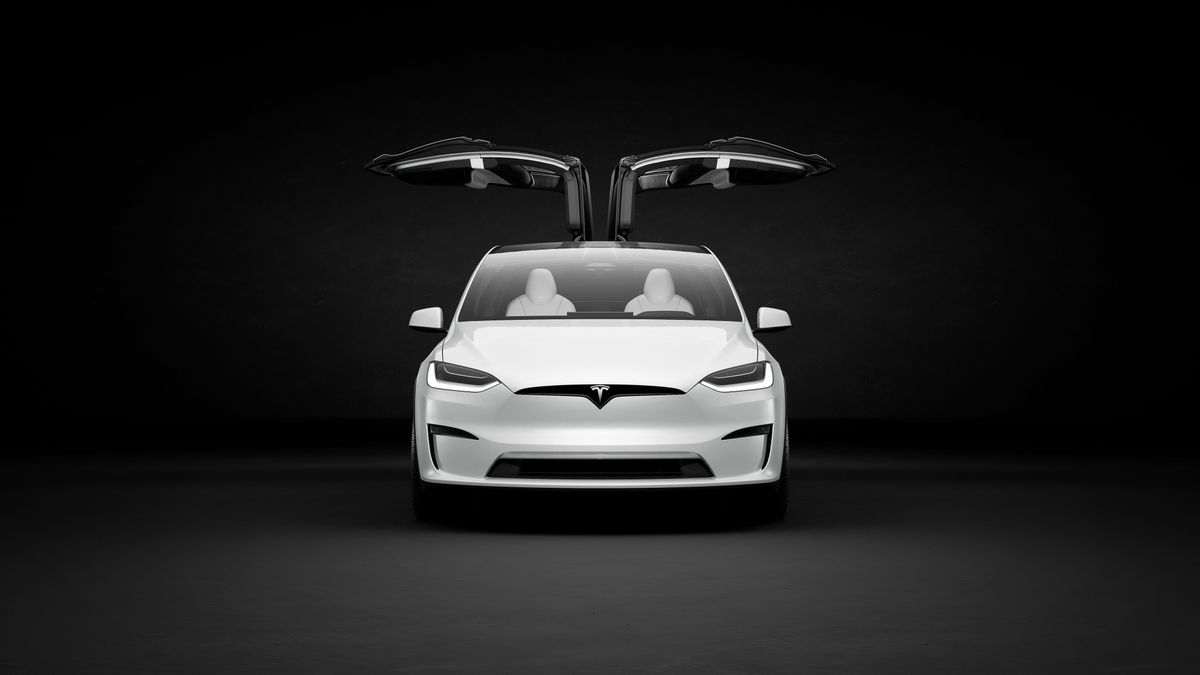 Tesla Model X Plaid Price, interior, top speed and everything we know