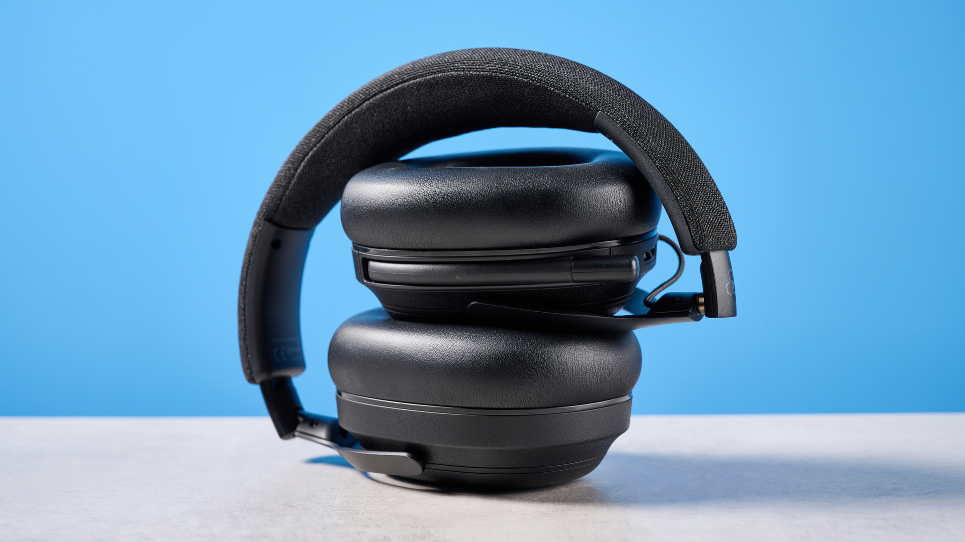 Final VR3000 EX wireless gaming headset