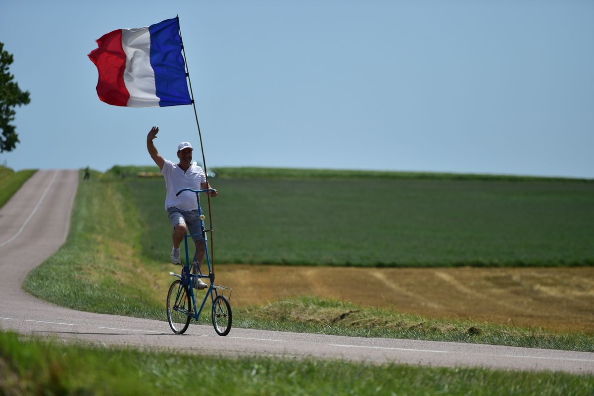 That's one way to take in the Tour de France