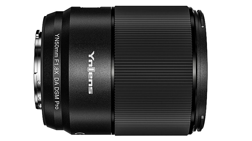 Yongnuo launches its first Fujifilm lens - and it has a built-in screen ...